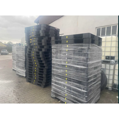 Paleta plastikowa 1300x1100x120mm przemysłowa IBC